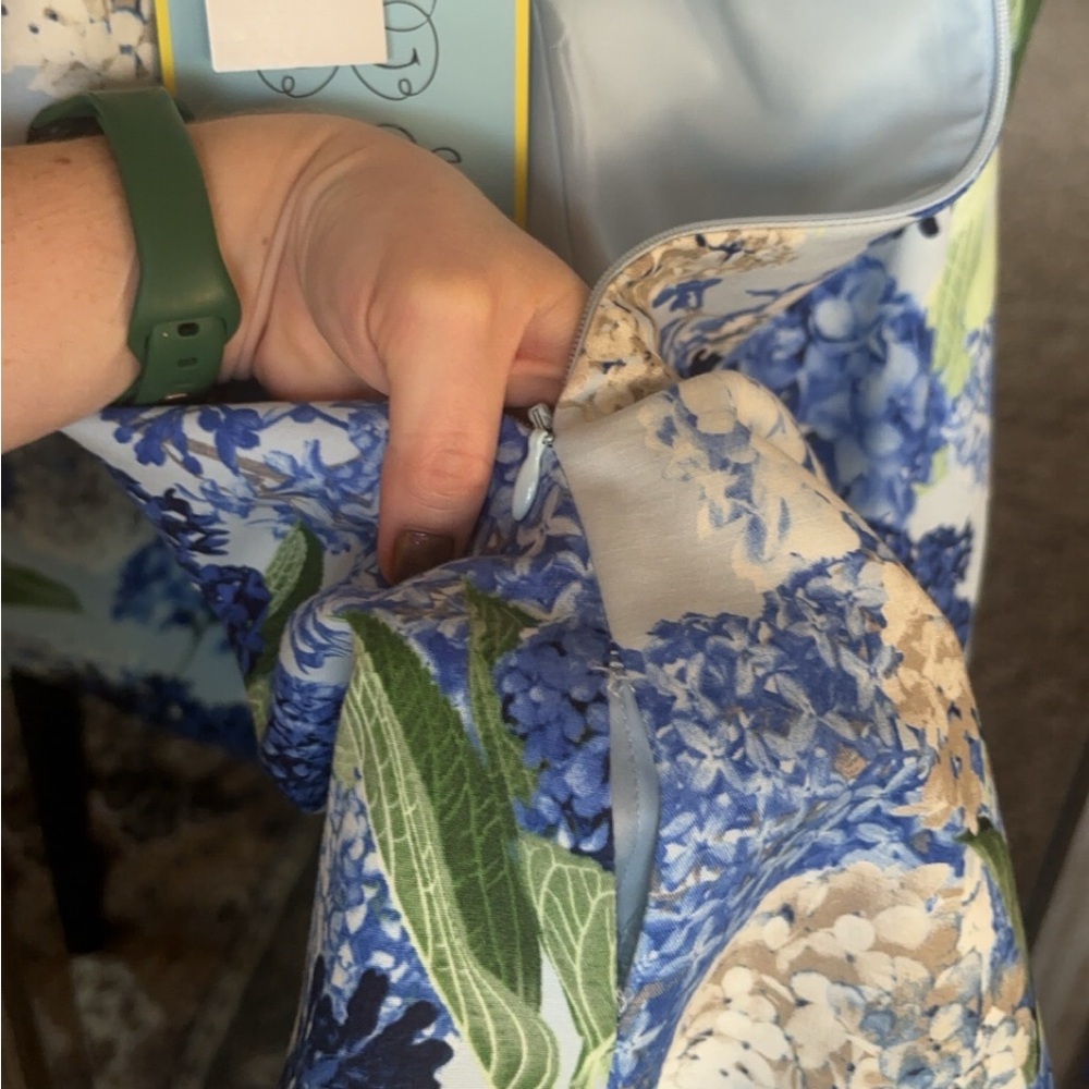 CeCe Hydrangea Cutout Dress Spring Meadow - Picture 2 of 7